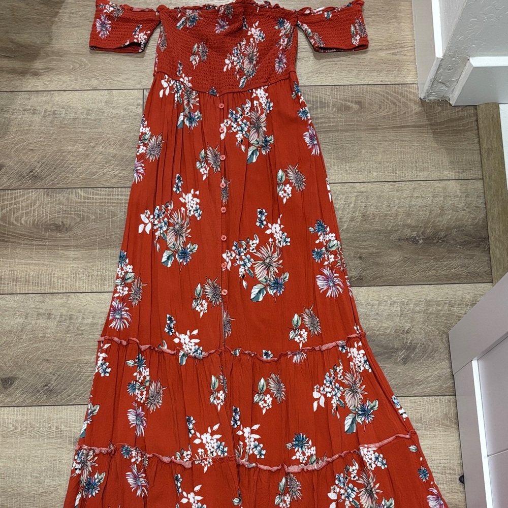 Off-Shoulder Floral Maxi Dress